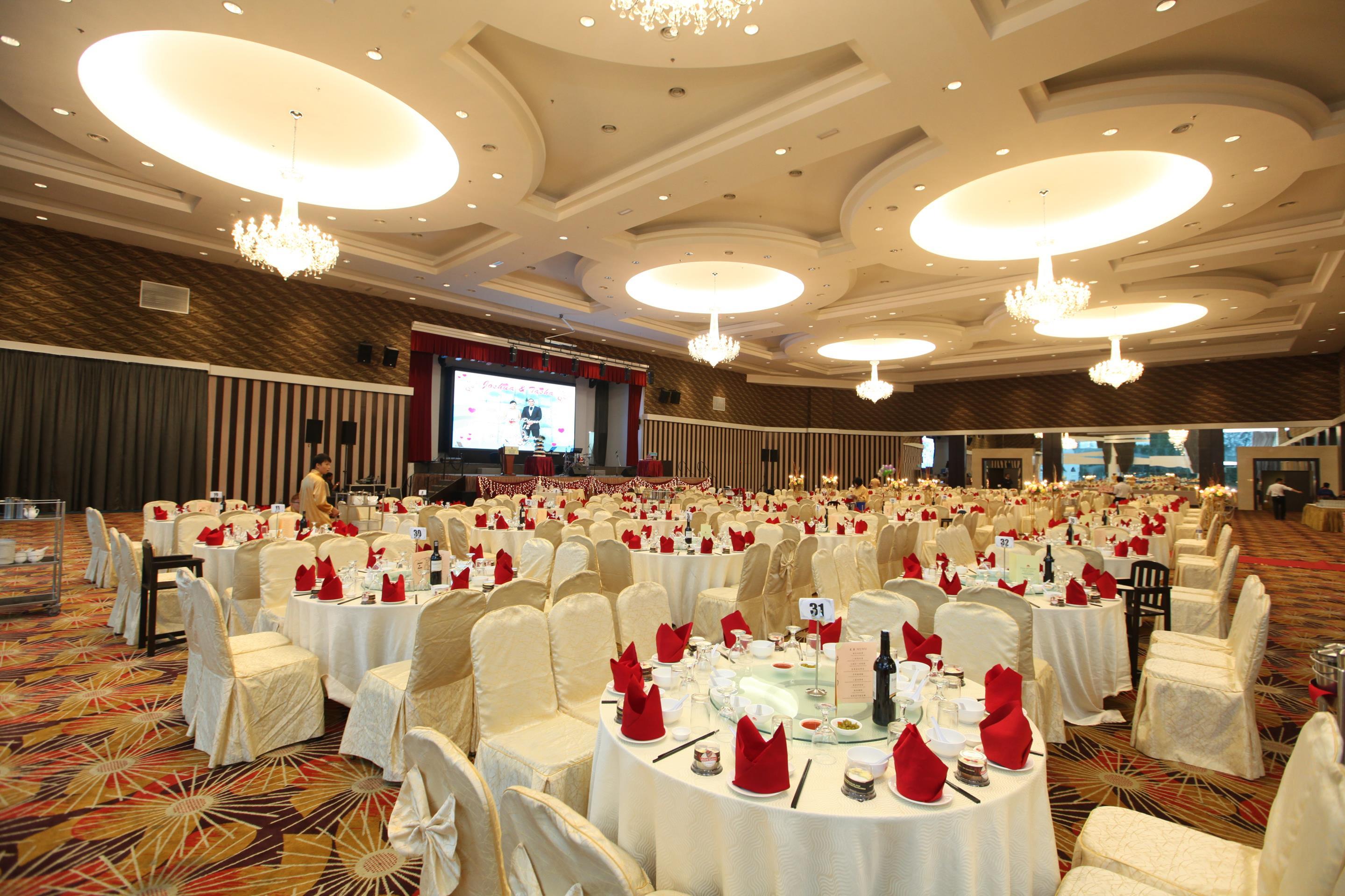 Kinta Riverfront Hotel & Suites Ипох Екстериор снимка