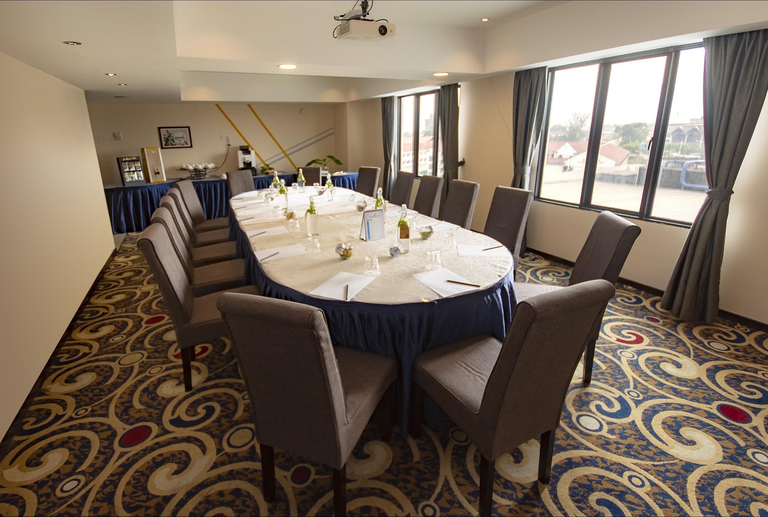 Kinta Riverfront Hotel & Suites Ипох Екстериор снимка