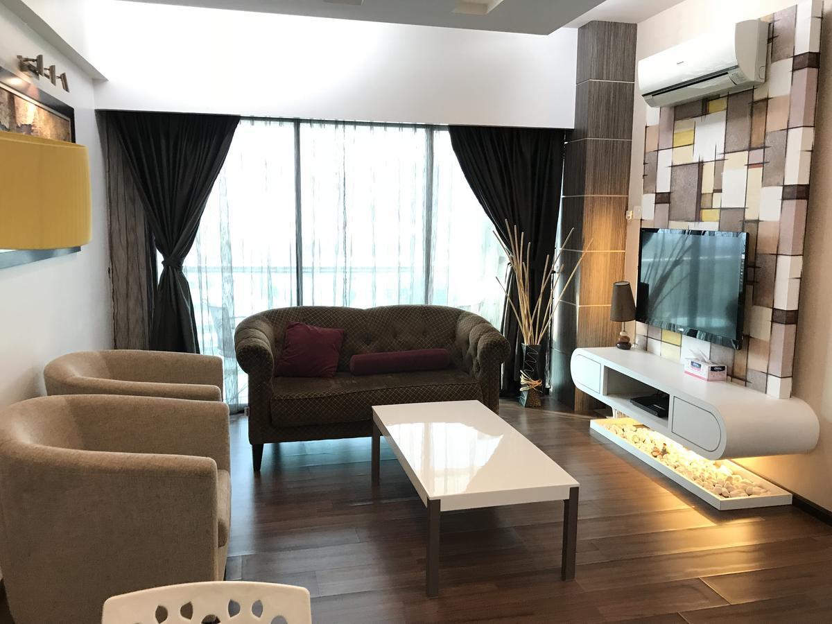 Kinta Riverfront Hotel & Suites Ипох Екстериор снимка